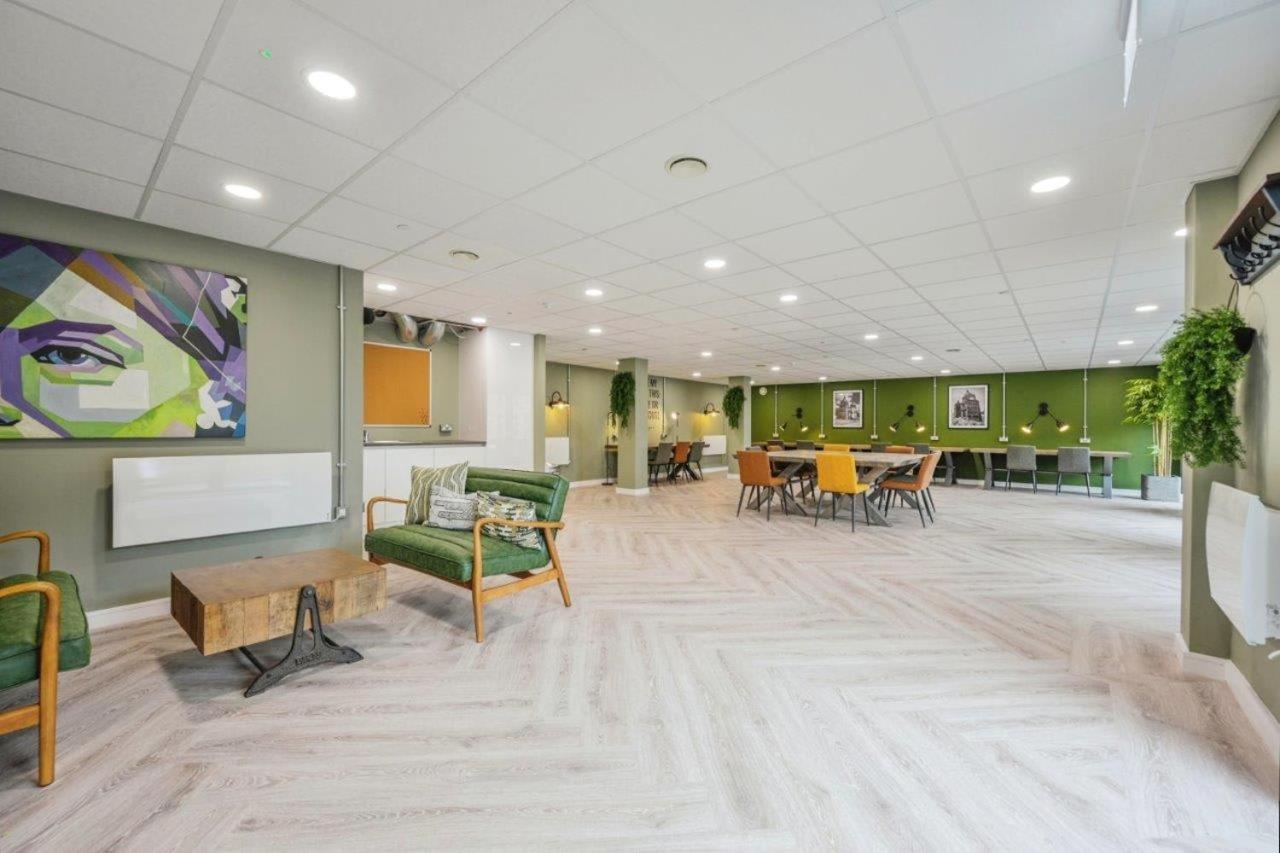 Stayzeni, Hardwick House Derby Lovely 2 Bed Flat Exteriér fotografie